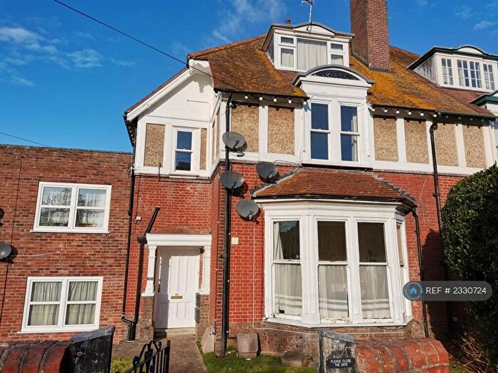 2 Bedroom Flat To Rent In Halvette, Weymouth, DT4