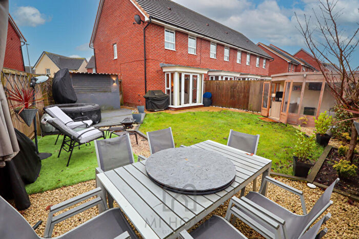 3 Bedroom End Of Terrace House For Sale In Grasshopper Drive, Warton, Preston, PR4