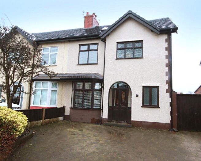 3 Bedroom Semi Detached House For Sale In Mill Road, Southport, Merseyside, PR8