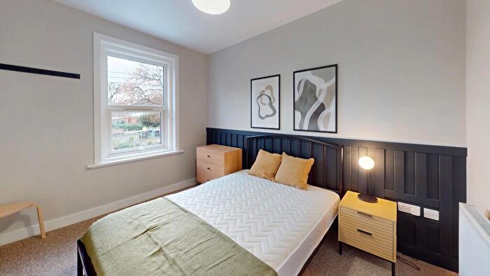 6 Bedroom Terraced House To Rent In Priory Road, Exeter, Devon, EX4