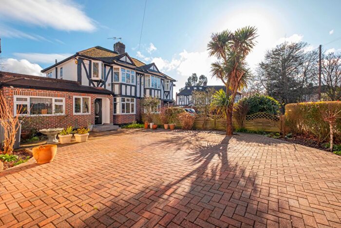 4 Bedroom Semi Detached House For Sale In Westcoombe Avenue, London, SW20