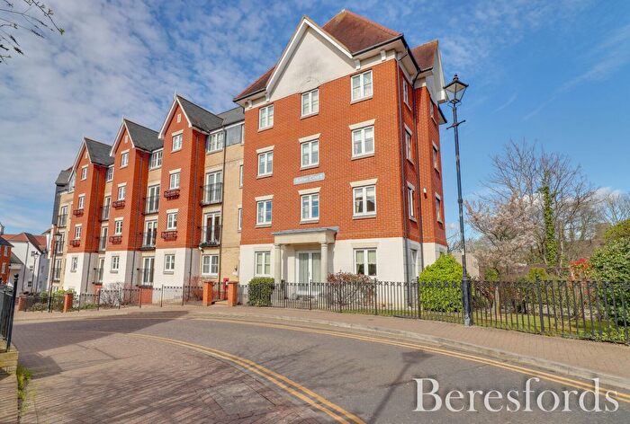 2 Bedroom Flat For Sale In St. Marys Fields, Colchester, CO3