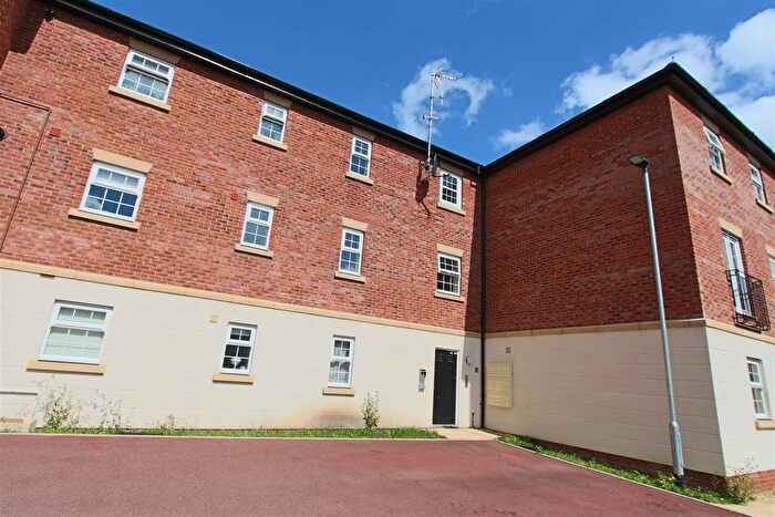 2 Bedroom Flat To Rent In Horse Fair Lane, Rothwell, Kettering, NN14