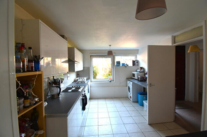 4 Bedroom Terraced House To Rent In Stanmore Street, London, N1