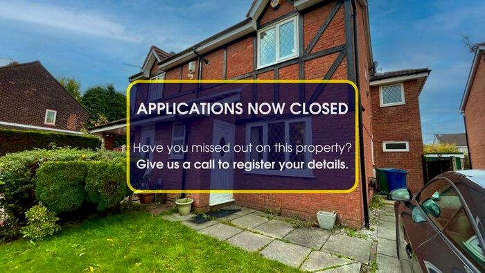 4 Bedroom Semi-Detached House To Rent In Whitefield Road, Bury, Greater Manchester, BL9