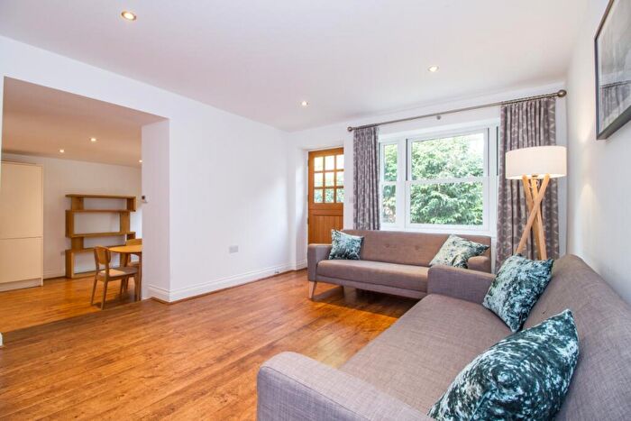 2 Bedroom Barn For Sale In Headington Road, Oxford, OX3