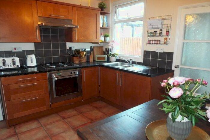 2 Bedroom Terraced House To Rent In Mounts Road, Greenhithe, DA9