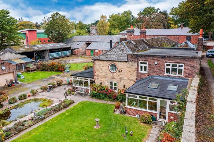 4 Bedroom Farm House For Sale In Hall Farmhouse, Church Street, Alfreton, DE55