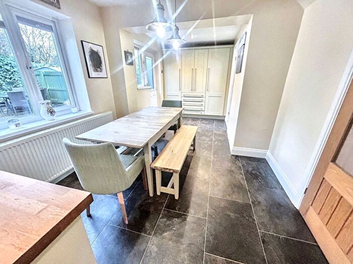 4 Bedroom Link Detached House For Sale In Oakley Close, Annitsford, Cramlington, NE23