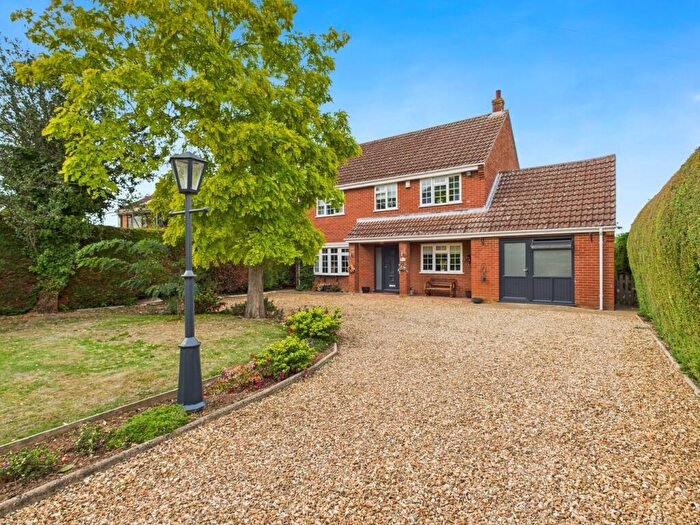 4 Bedroom Detached House For Sale In Northgate Way, Terrington St Clement, King's Lynn, PE34