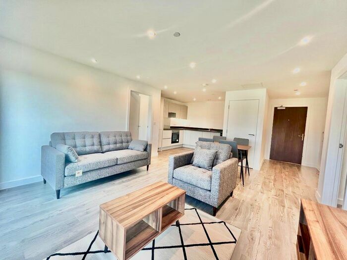 2 Bedroom Flat To Rent In Willow Road, Leeds, LS4