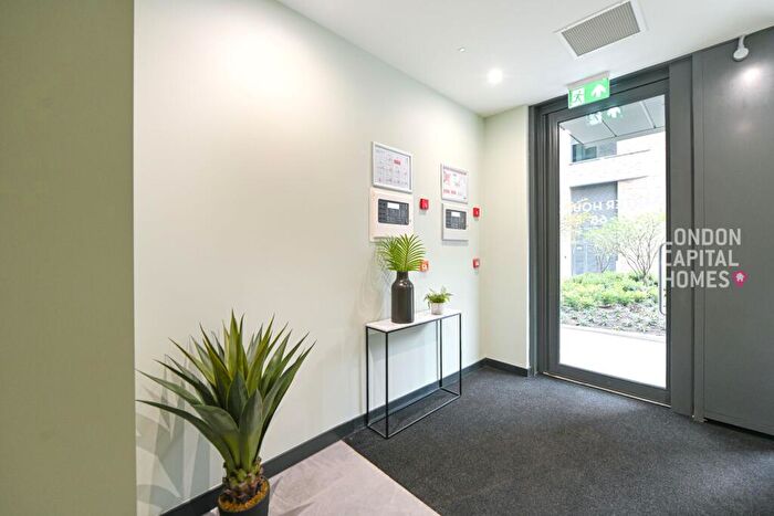 2 Bedroom Apartment To Rent In Darter House, Anax Street, London, N4