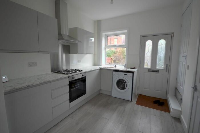 2 Bedroom Terraced House To Rent In Beechwood Road, Sheffield, S6