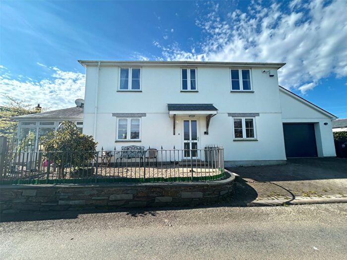 2 Bedroom Detached House For Sale In Coads Green, Launceston, Cornwall, PL15