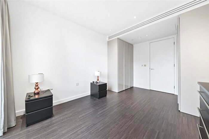 2 Bedroom Apartment To Rent In Goodman's Fields, Aldgate, London, E1