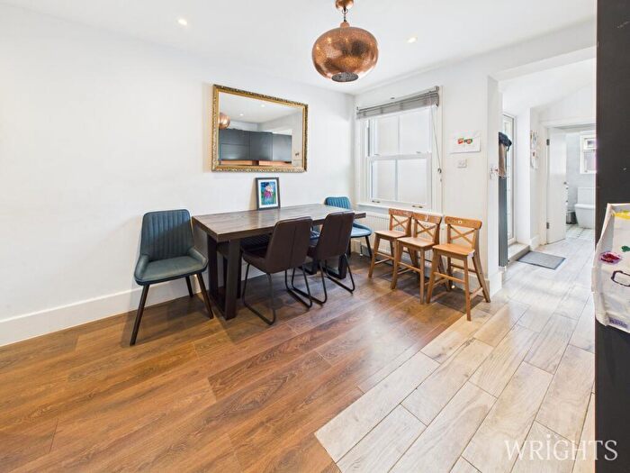 2 Bedroom Terraced House For Sale In Chantry Lane, Hatfield, AL10