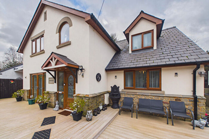 5 Bedroom Detached House For Sale In Tramway Road, GL14