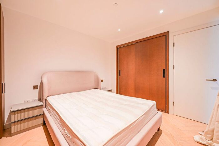 Studio To Rent In Marsh Wall, Canary Wharf, London, E14