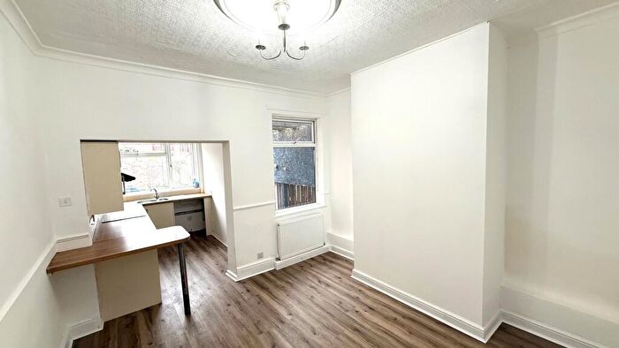 3 Bedroom House To Rent In Dodsworth Street, Mexborough, S64