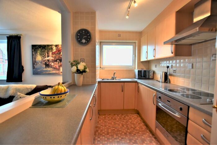 2 Bedroom Apartment To Rent In Alfred Road, Cromer, NR27