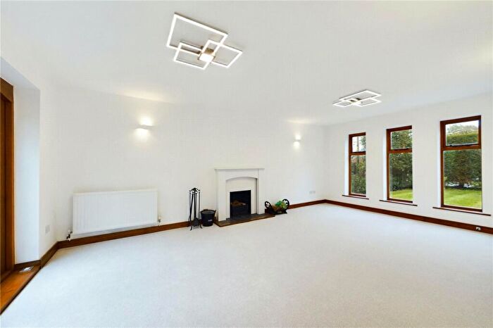5 Bedroom Detached House To Rent In Odiham Road, Riseley, Reading, Berkshire, RG7
