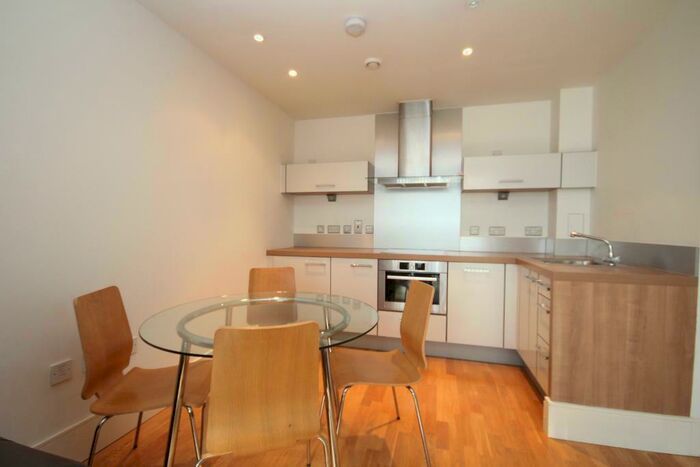 1 Bedroom Flat To Rent In Highbury Stadium Square, Avenell Road, Highbury, London, N5