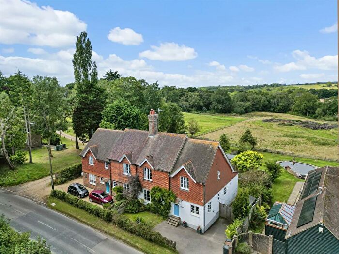 4 Bedroom Semi-Detached House For Sale In Featherbed Lane, Carters Corner, Hailsham, BN27