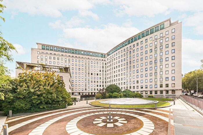 1 Bedroom Flat To Rent In Belvedere Road, London, SE1