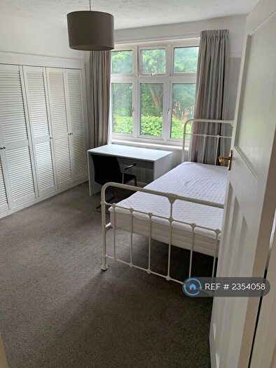 4 Bedroom Terraced House To Rent In Elm Park, Filton, Bristol, BS34