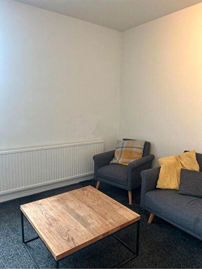 1 Bedroom Flat To Rent In Egerton Road, M14