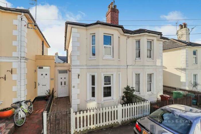 3 Bedroom Semi-Detached House To Rent In John Street, Tunbridge Wells, TN4