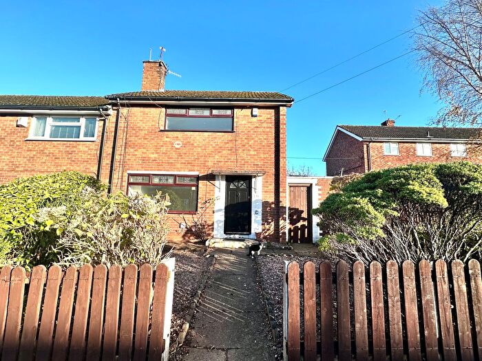 2 Bedroom Property To Rent In Big Meadow Road, Wirral, CH49