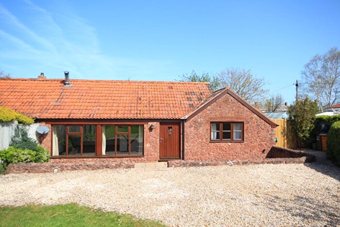 2 Bedroom Barn Conversion For Sale In Moores Lane, Bridgwater, TA5