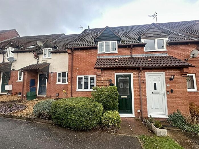 2 Bedroom Terraced House To Rent In Russett Way, Newent, GL18