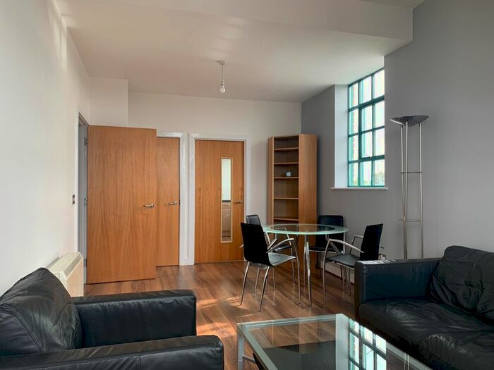 1 Bedroom Flat To Rent In Moseley Road, Balsall Heath, Birmingham, B12