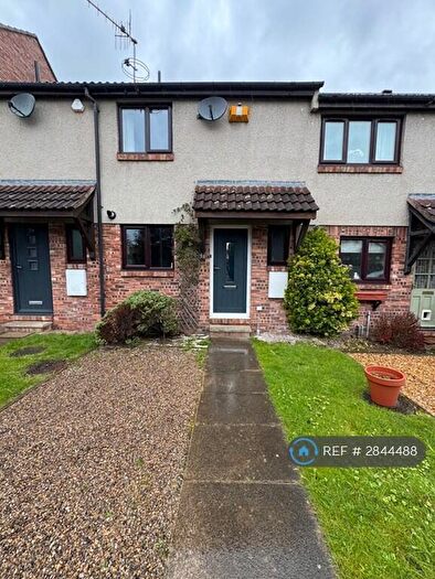 2 Bedroom Terraced House To Rent In Ridgewood Close, Baildon, Shipley, BD17