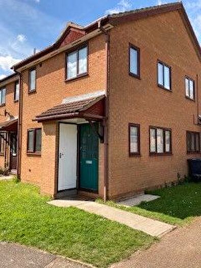 1 Bedroom Terraced House To Rent In The Oaks, Cambridge, Cambridgeshire, CB24