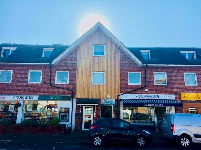 2 Bedroom Flat To Rent In Marlborough Court, A Manor Green Road, Epsom, KT19