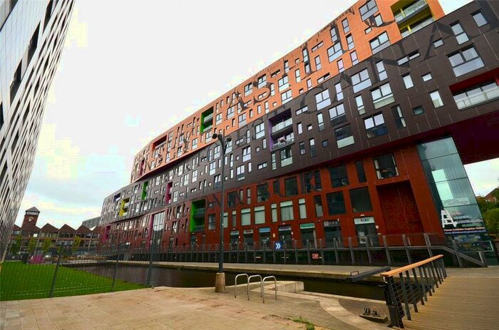 1 Bedroom Apartment To Rent In Chips, Manchester City Centre, Manchester, M4