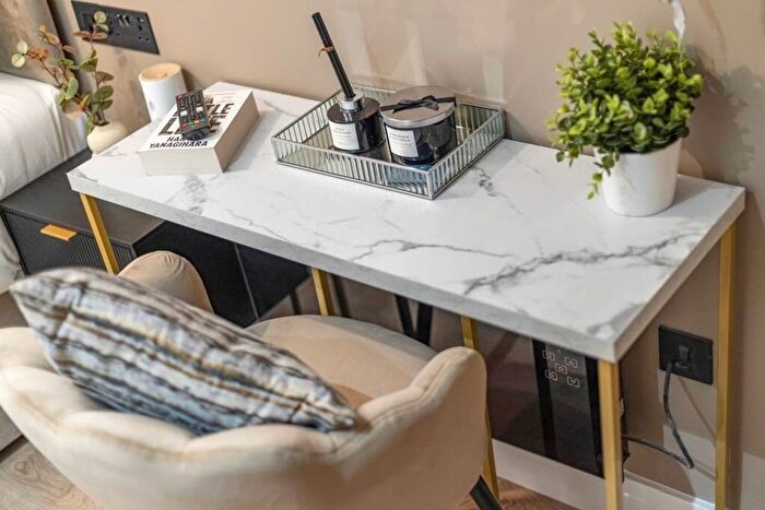 1 Bedroom Studio To Rent In Graham Rd, London, E8