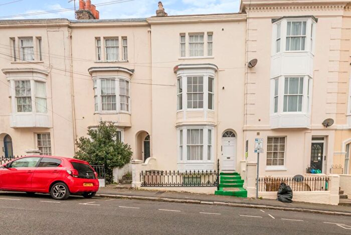 1 Bedroom Flat To Rent In Nelson Street, Ryde, PO33