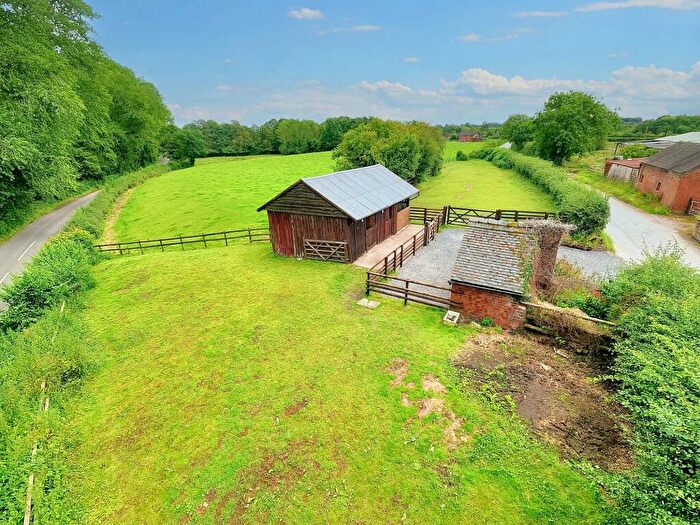 3 Bedroom Cottage For Sale In Copmere End, Stafford, ST21