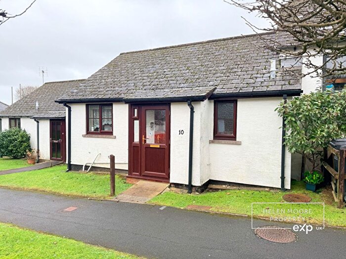 1 Bedroom Terraced Bungalow For Sale In Shipley Close, South Brent, Devon, TQ10