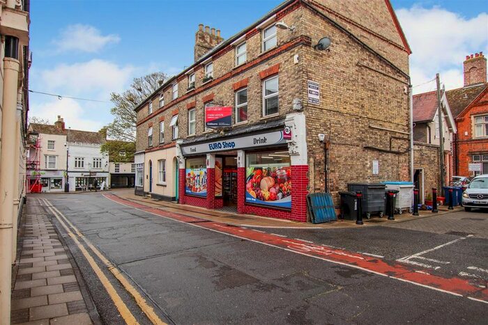 1 Bedroom Flat To Rent In George Street, Huntingdon, PE29