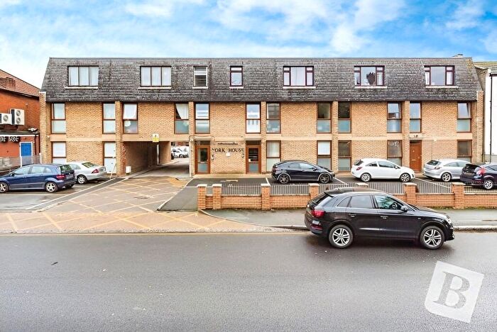 1 Bedroom Apartment To Rent In Western Road, Romford, Essex, RM1