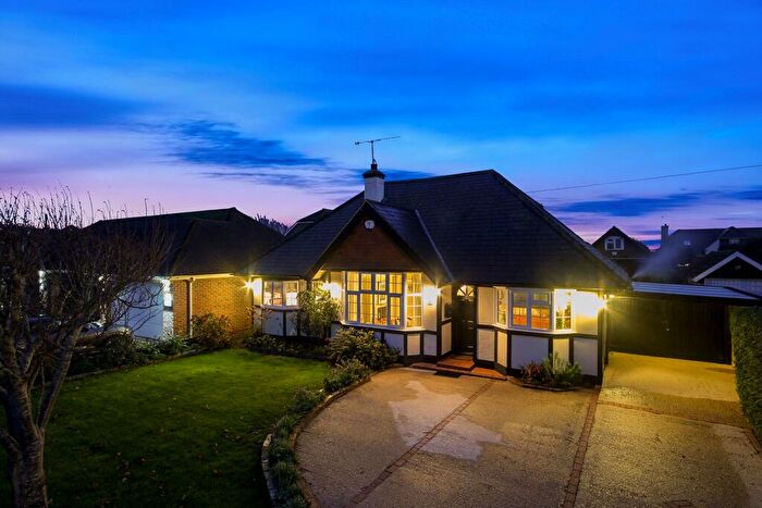 3 Bedroom Bungalow For Sale In Knightscroft Avenue, Rustington, BN16