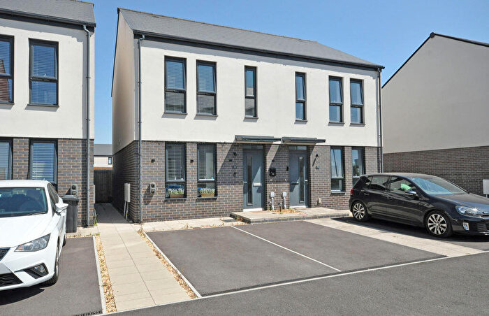 2 Bedroom Semi-Detached House For Sale In Cow Parsley Way, Newport, NP19