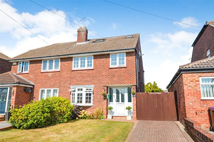 4 Bedroom Semi-Detached House For Sale In Barley Ponds Road, Ware, Hertfordshire, SG12