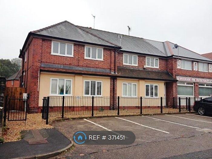 2 Bedroom Flat To Rent In New Road, Rubery, B45