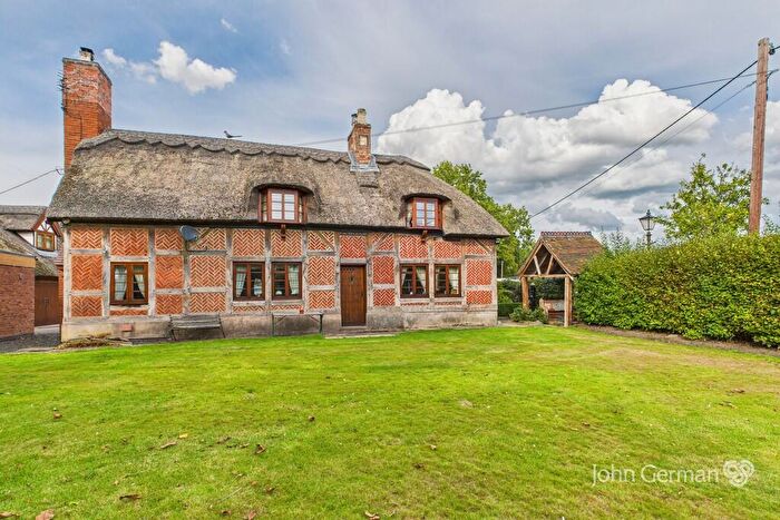 3 Bedroom Cottage For Sale In Butter Bank Lane, Derrington, ST18